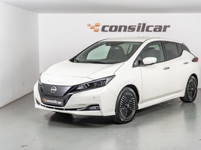 Nissan Leaf N-Connecta Full Led com 15 135 km por 23 780 € Stand Massama Norte | Lisboa
