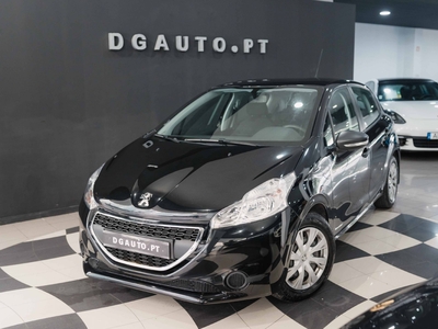 Peugeot 208 1.0 VTi Access por 8 990 € DGAUTO | Porto