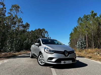 Renault Clio 1.2 TCe GT Line EDC por 12 900 € Lisboa Comercio de Automóveis | Leiria