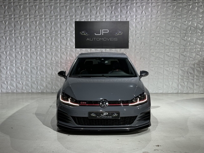 Volkswagen Golf 2.0 TSI TCR DSG por 42 000 € JP Automóveis | Porto