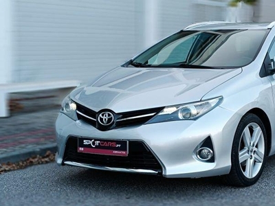 Toyota Auris Touring Sports 1.4 D-4D Com+P.Sport