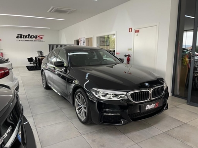 BMW Serie-5 525 d Pack M Auto por 31 900 € Auto4S | Porto