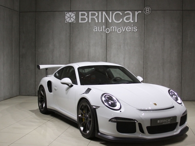 Porsche 911 GT3 RS com 9 000 km por 234 900 € Brincar Automóveis | Vila Real