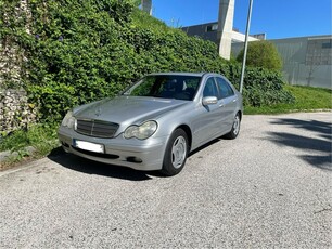 Mercedes C200 CDI Póvoa De Santa Iria E Forte Da Casa •