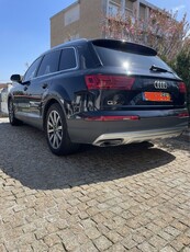 Audi Q7 3.0tdi S line Cidade Da Maia •