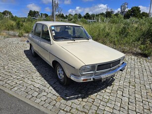Renault 12 de 1981 São Paio de Oleiros •
