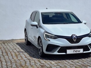 Renault Clio 1.0 TCe RS Line com 22 651 km por 18 990 € Carvalhos e M. Moura Lda - Agente Renault | Porto
