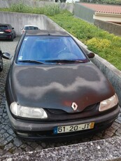 Renault Laguna 2.0 16v GPL Coimbra (Sé Nova, Santa Cruz, Almedina E São Bartolomeu) •