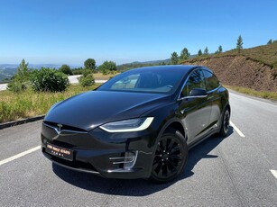 Tesla Model X 75D com 115 000 km por 53 990 € Low Cost Cars | Porto