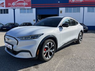 Ford Mustang Mach-E AWD 2023 Romeira E Várzea •