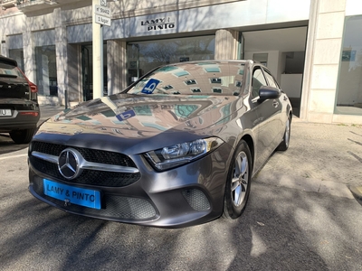 Mercedes Classe A A 180 d Style Aut. com 97 000 km por 26 500 € Lamy Pinto | Lisboa
