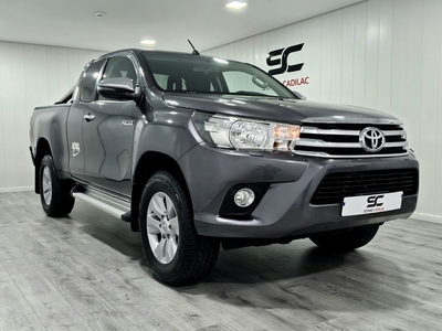 Toyota Hilux 2.4 D-4D 4WD CE Trial por 35 950 € Stand Cadilac | Coimbra