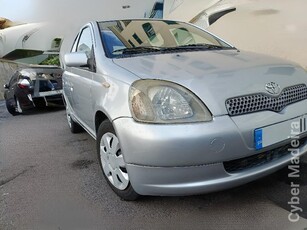 TOYOTA YARIS 1.0 Gasolina