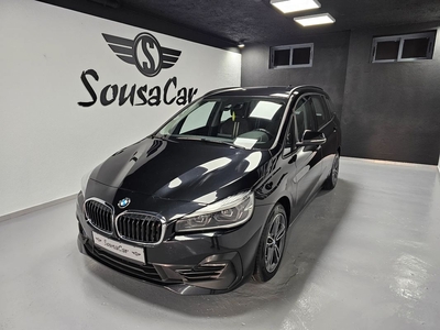BMW Serie-2 216 d 7L Line Sport com 125 000 km por 17 990 € Sousacar | Lisboa