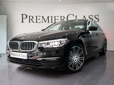 BMW Serie-5 530 e iPerformance por 34 450 € PremierClass Comercio de Veiculos Lda | Lisboa