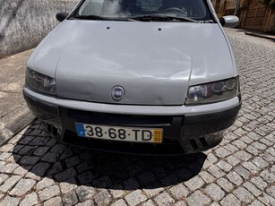 Fiat punto 1.2 ano 2000 Bonfim •