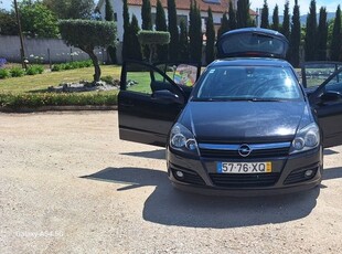Opel Astra H Cosmos Benedita •