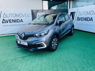 Renault Captur 0.9 TCe Zen com 62 000 km por 16 500 € Automóveis Avenida | Vila Real