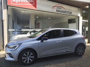 Renault Clio 1.0 TCe Evolution com 10 726 km por 17 500 € Auto Maiamotor (Maia) | Porto