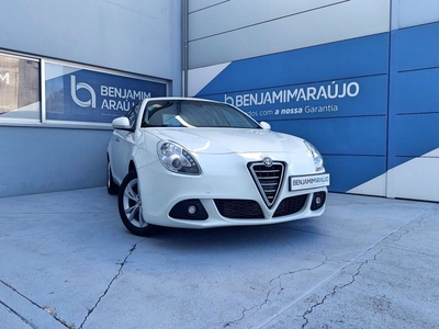 Alfa Romeo Giulietta 1.6 JTDm Dist.57X por 10 900 € Benjamim Araújo | Braga
