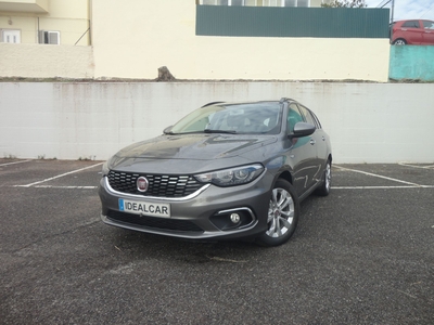 Fiat Tipo 1.6 M-Jet Easy DCT