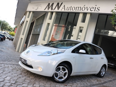 Nissan Leaf Tekna 30 kWh com 43 000 km por 14 250 € MN Automóveis | Lisboa