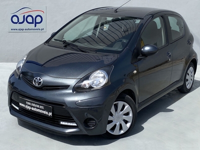 Toyota Aygo 1.0 por 8 370 € AJAP Automóveis | Aveiro