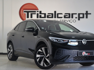 Volkswagen ID.5 77 kWh Pro Performance com 33 498 km por 46 900 € Stand 1 | Porto