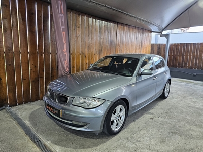 BMW Serie-1 118 d com 255 000 km por 8 490 € Auto 132 Aires | Setúbal
