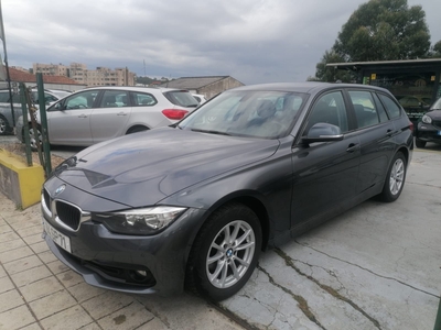 BMW Serie-3 318 d Touring Line Luxury com 120 000 km por 19 990 € Auto.BA | Porto