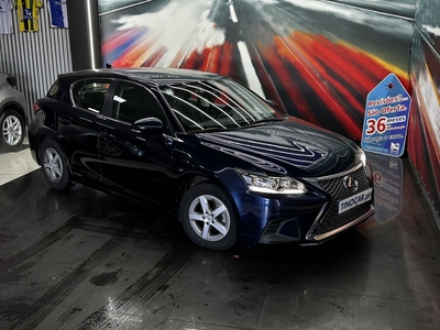 Lexus CT 200h Business com 126 000 km por 18 999 € Stand Tinocar | Aveiro