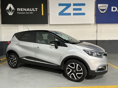 Renault Captur 0.9 TCe Exclusive por 13 900 € STAND QUEIRÓS | Lisboa