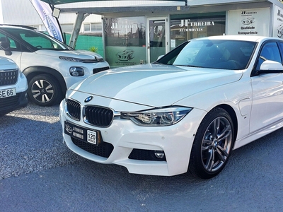BMW Serie-3 330 e iPerformance Pack M com 76 000 km por 26 750 € J.Ferreira Automóveis | Porto