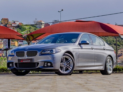 BMW Serie-5 520 d Pack M Auto com 111 432 km por 26 500 € YAS Automóveis | Lisboa