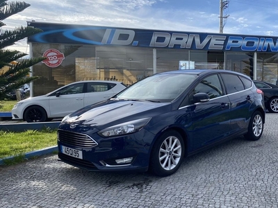 Ford Focus 1.0 SCTi Titanium por 10 900 € Drive Point | Porto