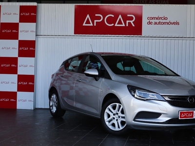 Opel Astra 1.0 Dynamic S/S com 102 209 km por 13 990 € APCAR | Aveiro