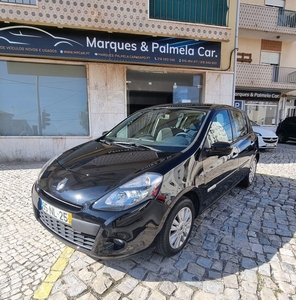 Renault Clio 1.2 16V Confort com 97 880 km por 7 999 € Marques & Palmela Car | Lisboa
