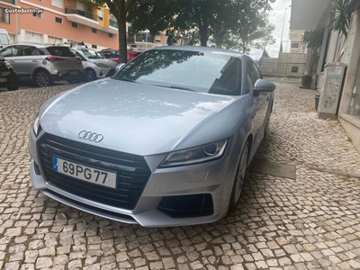 Audi TT 2.0 Tdi S