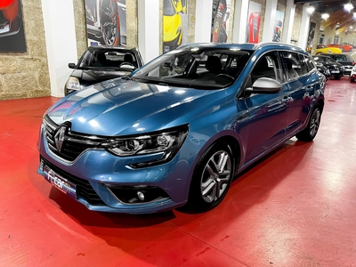 Renault Mégane 1.5 dCi Zen por 14 990 € F2CAR Gondomar | Porto