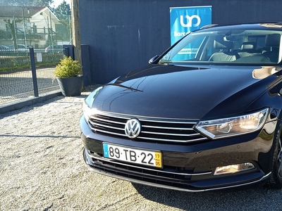 Volkswagen Passat 2.0 TDi Highline DSG por 18 750 € Barcelmotor | Braga