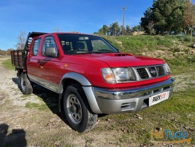 Nissan Pick Up 4x4 2.5tdi 5 Lugares COMO NOVA