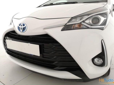 Toyota Yaris 1.5 HSD COMFORT + PACK STYLE
