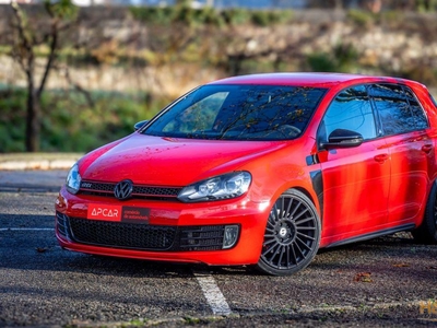 Volkswagen Golf 2.0 TSi GTI