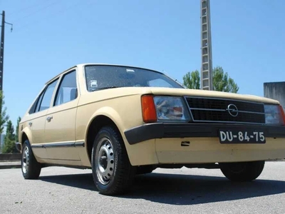 Opel kadett 1989 um so dono