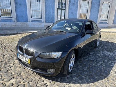 BMW 320d coupe preto