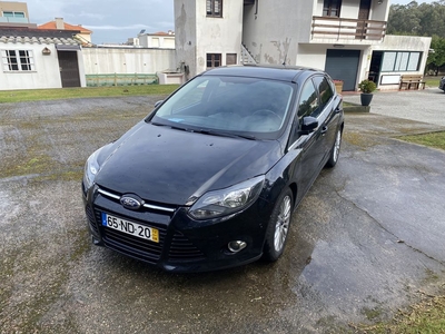 Ford Focus Titanium Ecoboost