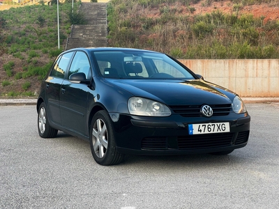 Volkswagen V 1.9 TDI