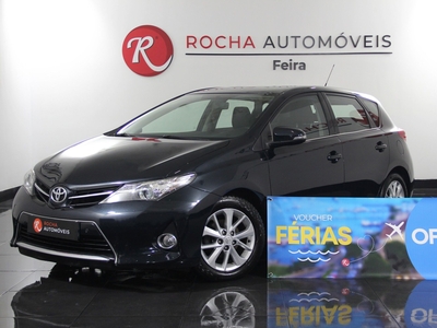 Toyota Auris 1.4 D-4D Com.+P.Sport+Navi com 118 059 km por 12 999 € Rocha Automóveis Feira | Aveiro