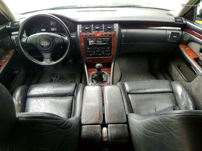 Audi A8 2.5 TDI D2