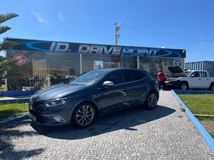 Renault Mégane 1.5 Blue dCi GT Line EDC com 122 681 km por 16 900 € Drive Point | Porto